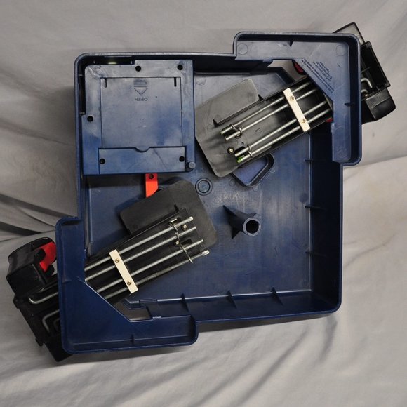 Vintage 1993 Tiger Capcom street fighter 2 II rock em sock em robots game (P59) - Picture 6 of 9